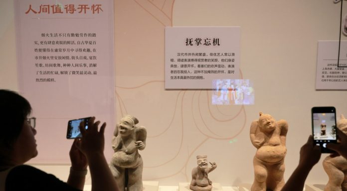 Cina: a Shenyang mostra sui sorrisi nei reperti culturali (3)
