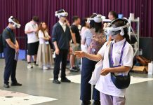 Cina: al via a Pechino la 25esima Conferenza su Internet (2)