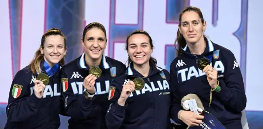 Le azzurre del fioretto conquistano l’oro ai Mondiali di Hong Kong, l’Italscherma chiude con otto medaglie