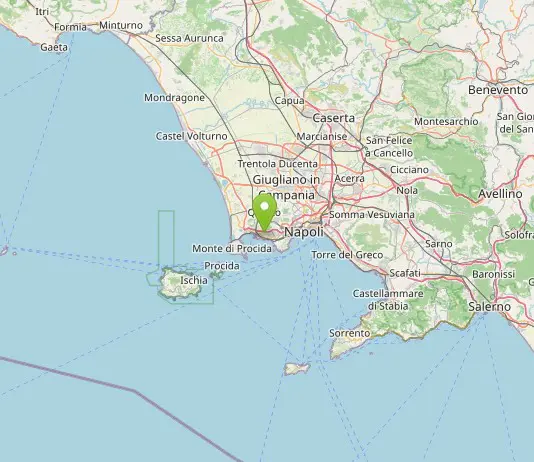 Forte scossa di terremoto a Napoli, magnitudo 4.7