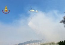 Roghi nei pressi dell’area di Monte Ciocci a Roma, a lavoro i Vigili del Fuoco