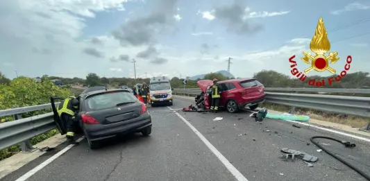 Scontro frontale nel Nuorese, 4 feriti in gravi condizioni