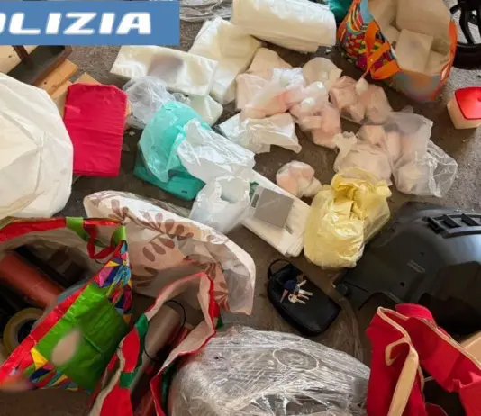Scoperto un deposito con 3,5 kg di cocaina, arrestato 59enne catanese