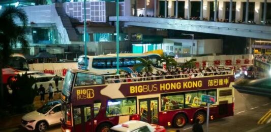 Cina, economia di Hong Kong in crescita del 4,3% nel secondo trimestre