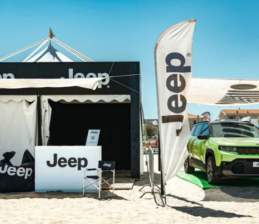 Nuova Jeep Compass, 200 test drive per il C-SUV ai 105 XMasters 2026