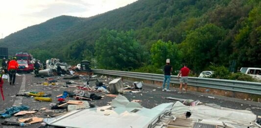 Tragico incidente sulla Rieti-Terni, 6 morti e 26 feriti