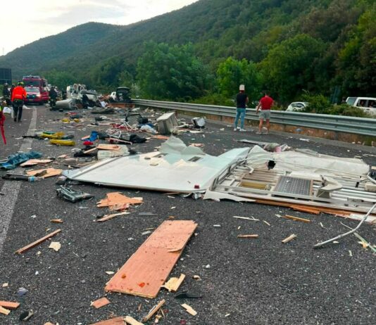 Tragico incidente sulla Rieti-Terni, 6 morti e 26 feriti