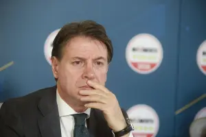 Covid, Conte “Piano pandemico 2006 inadeguato, virus senza precedenti”