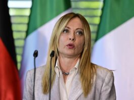 Meloni “In Europa non c’è spazio per chi alimenta l’immigrazione clandestina”