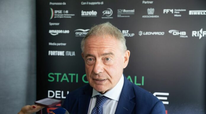 Ex Ilva, Urso “Federacciai valuta proposta. La produzione è in crescita”