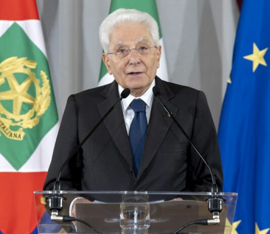 Marcinelle, Mattarella “Gestione flussi migratori rispetti dignità delle persone”
