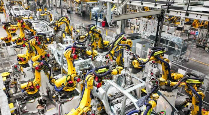 Cina, indice dei prezzi alla produzione in aumento del 3,5% a luglio