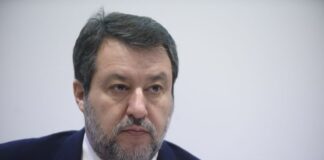 Manovra, Salvini “La Lega chiederà il 5% sugli utili alle prime 10 banche”