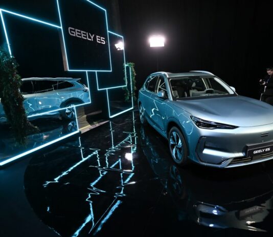 Cina, nuovo record per la diffusione dei veicoli a nuova energia