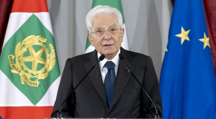 Mattarella “Le guerre sono tornate a gettare la loro ombra sui nostri giorni”