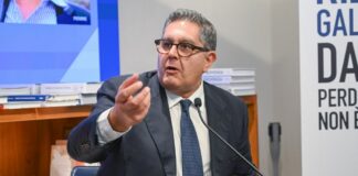 Liguria, archiviata inchiesta su Toti. Gip “Elementi non idonei a condanna”