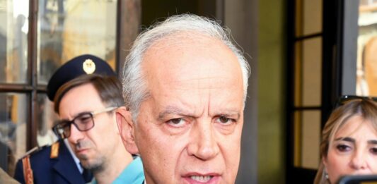 Immigrazione, Piantedosi “Dal 15 agosto rivaluteremo stop a Schengen con Spagna”