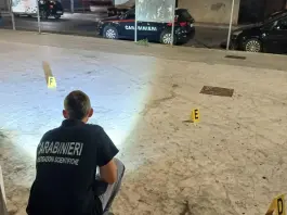 Trani, rissa tra giovani: un diciottenne muore accoltellato