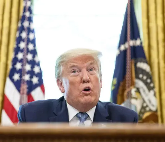 Trump lancia programma di dazi sui droni