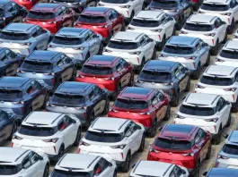 I campani non comprano auto nuove, ultimi in Italia