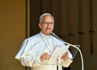 Papa “Dignità dei minori migranti calpestata, tutelarne diritti fondamentali”