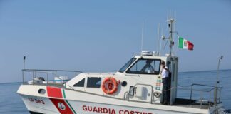 Undici cadaveri in mare segnalati al largo coste libiche