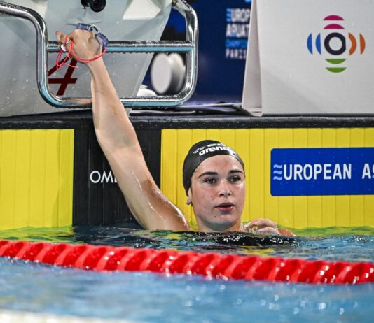 Europei di nuoto, dalla 4×100 misti due argenti per l’Italia