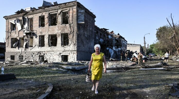 Ucraina, 1.158 attacchi russi ultime 24 ore a Zaporizhzhia, 2 morti e 4 feriti