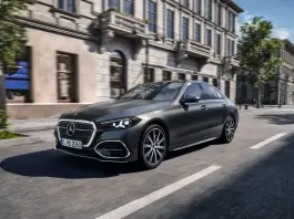 La nuova Mercedes-Benz Classe C, più tecnologia e motori elettrificati