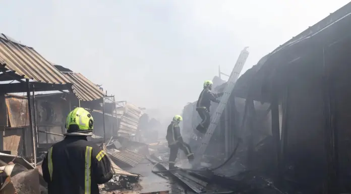 Attacco russo su Kiev con almeno 12 morti, colpito ospedale pediatrico