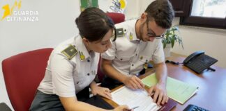 Truffa su bonus facciate a Torino, arrestata coppia di amministratori condominiali