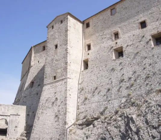 La fibra di Open Fiber abilita l’albergo diffuso nel borgo riminese di San Leo