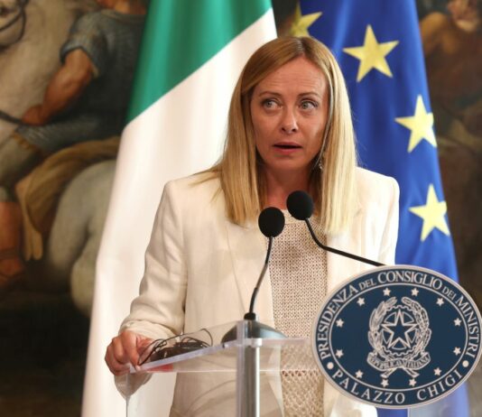 Migranti, Meloni “Il nuovo Patto Ue una svolta positiva per l’Italia”