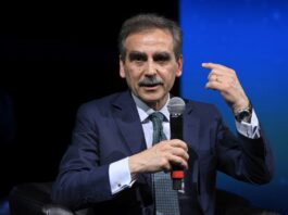 “Financial Times”, la doppia Ops di MPS “idea bizzarra con premi magri”