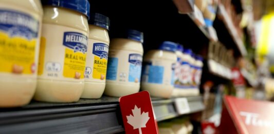 Niente accordo, in vigore i dazi Usa del 50% su prodotti dal Canada