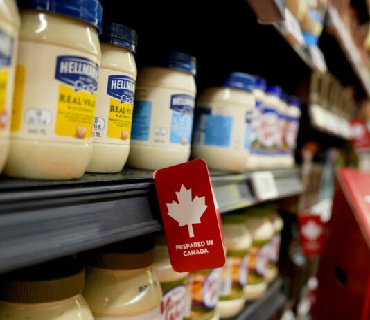 Niente accordo, in vigore i dazi Usa del 50% su prodotti dal Canada