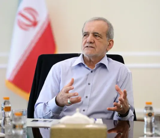 Iran, Pezeshkian “Mondo sbalordito da nostra resistenza, non siamo il Venezuela”