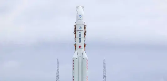 Cina, rimandato il lancio della sonda lunare Chang’e-7