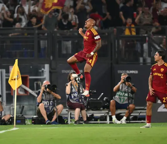 Tre volte Dybala-Malen, poi Pisilli: la Roma piega la Fiorentina