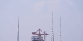Cina, lanciati sette satelliti con un razzo Long March-6C