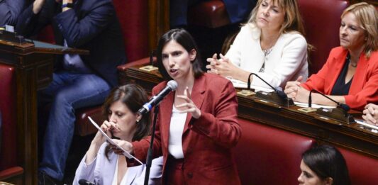 Schlein “E’ il momento di tassare gli extraprofitti”