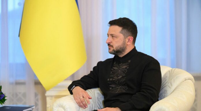 Zelensky “Attacco russo su più regioni, servono nuovi aiuti per difesa”