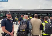 Immigrazione, rimpatriati al Cairo con volo charter 23 egiziani espulsi