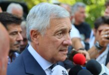 Tajani “Tasse extraprofitti è una storia di fallimenti, a rischio investimenti”