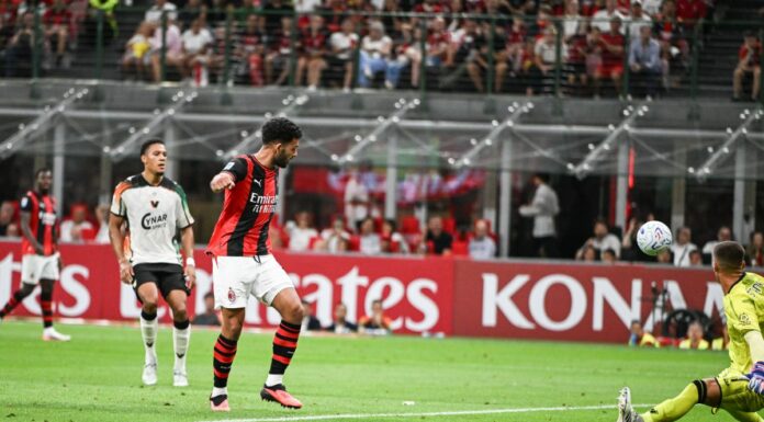 Il Milan batte 2-0 il Venezia nel ricordo di Franco Baresi