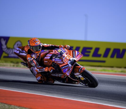 Marc Marquez vince la Sprint di Aragon davanti al fratello Alex, Bezzecchi terzo