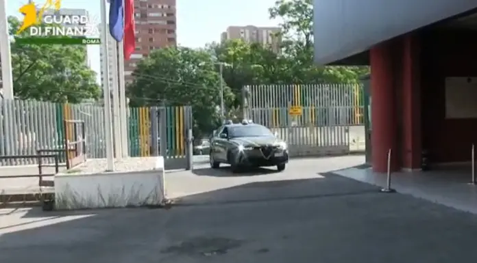 Traffico di stupefacenti a Roma Est, sequestrati 13 Kg di droga e 2 arresti
