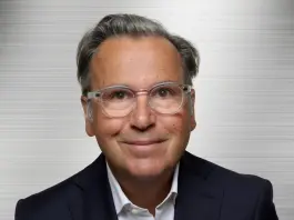 Stellantis, Arnaud Belloni nuovo amministratore delegato di Fiat, Abarth e Lancia e chief marketing per l’Europa