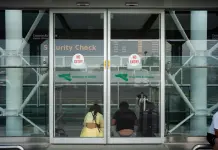 Nuova fase eruttiva dell’Etna, limitate le attività di volo in arrivo all’aeroporto di Catania