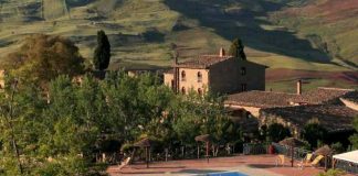 Agosto traina l’estate della vacanza in campagna, luglio positivo e settembre già promettente